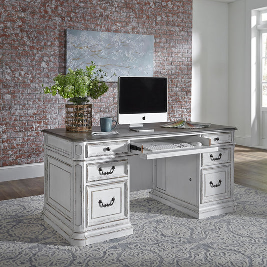 Magnolia Manor - Desk